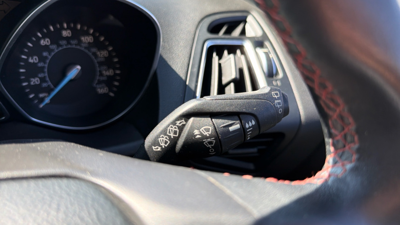 Ford Kuga 1.5 TDCi ST-Line 5dr 2WD Diesel Estate